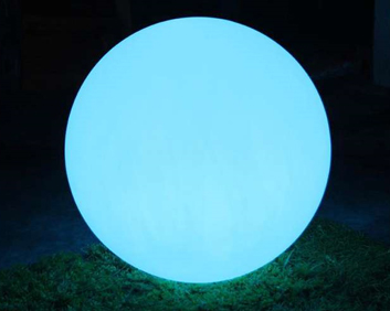 草坪滚塑圆球灯